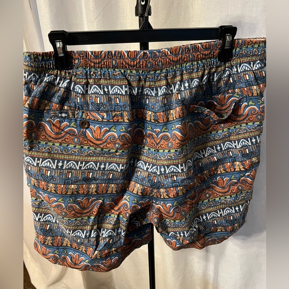 J Crew Drawstring Patterned Shorts - Size M - Picture 2 of 5